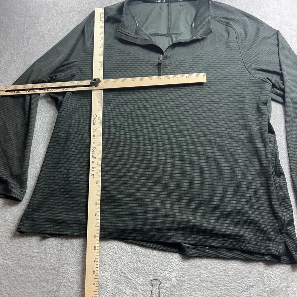 Nike Golf Dri-FIT ADV Mens 2XL Half Zip‎ Pullover Grey Stripe DH0982-010